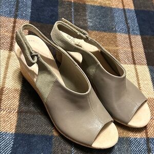 Clarks Taupe Wedge Sandals